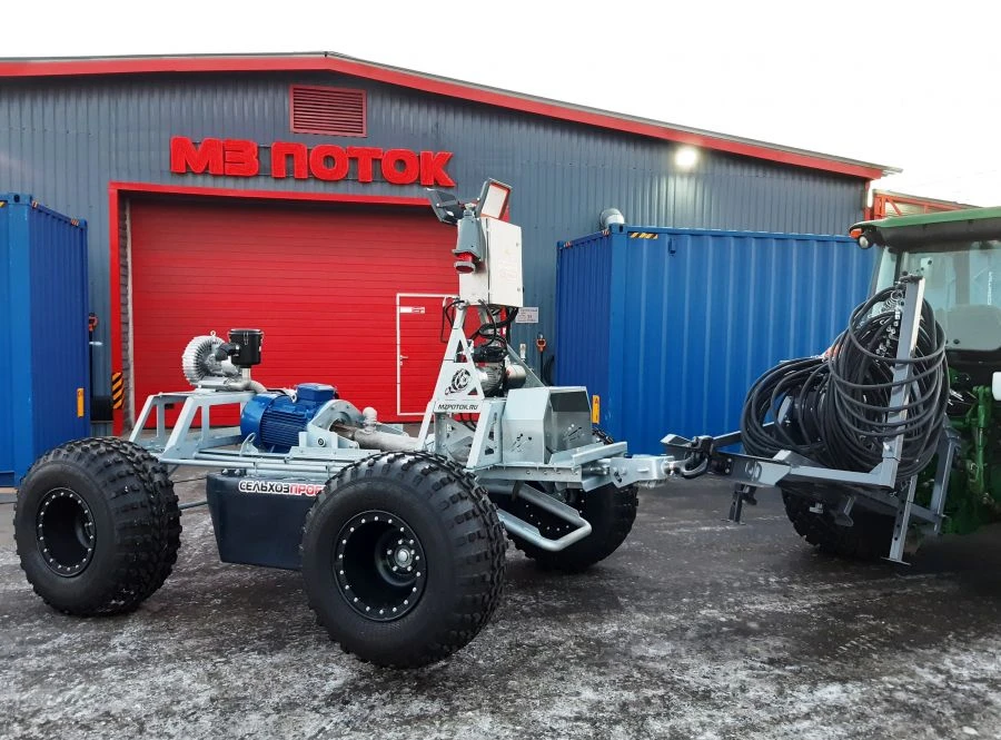 خلاط هوائي بعجلات مع التحكم عن بُعد MAK-DU/V460/750/24