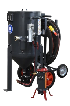 Surface Cleaning Blast Booth 200