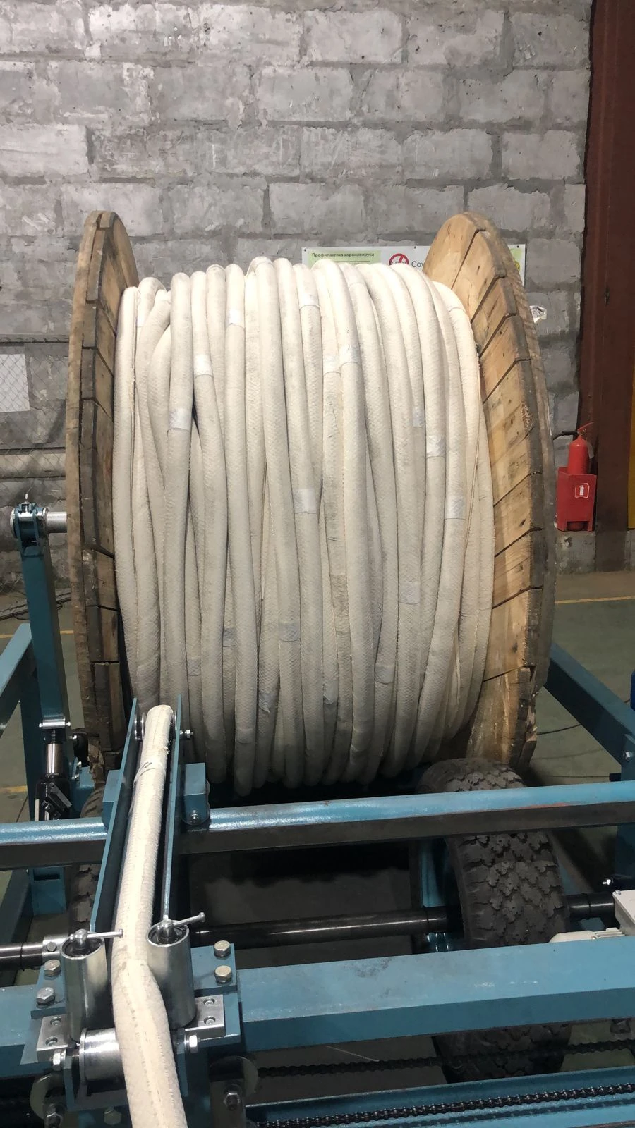 Long-distance anodic earthing electrode