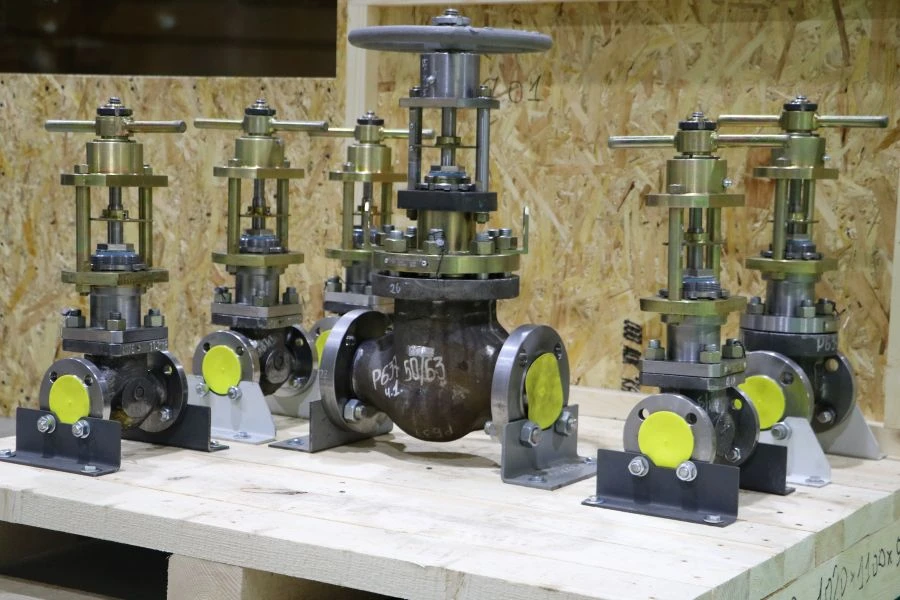 Shut-off Valve for Controlling Fluid Flow - Model KZ-100