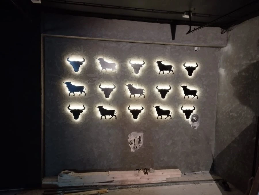 تقنية القطع بالليزر لمعالجة المواد بدقة