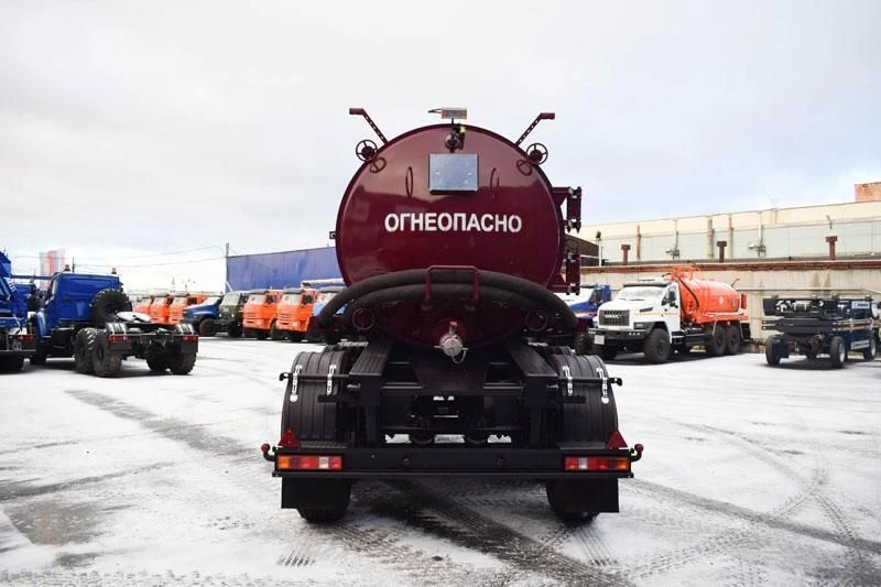 UZST 9276 Tank Trailer for Transportation and Storage