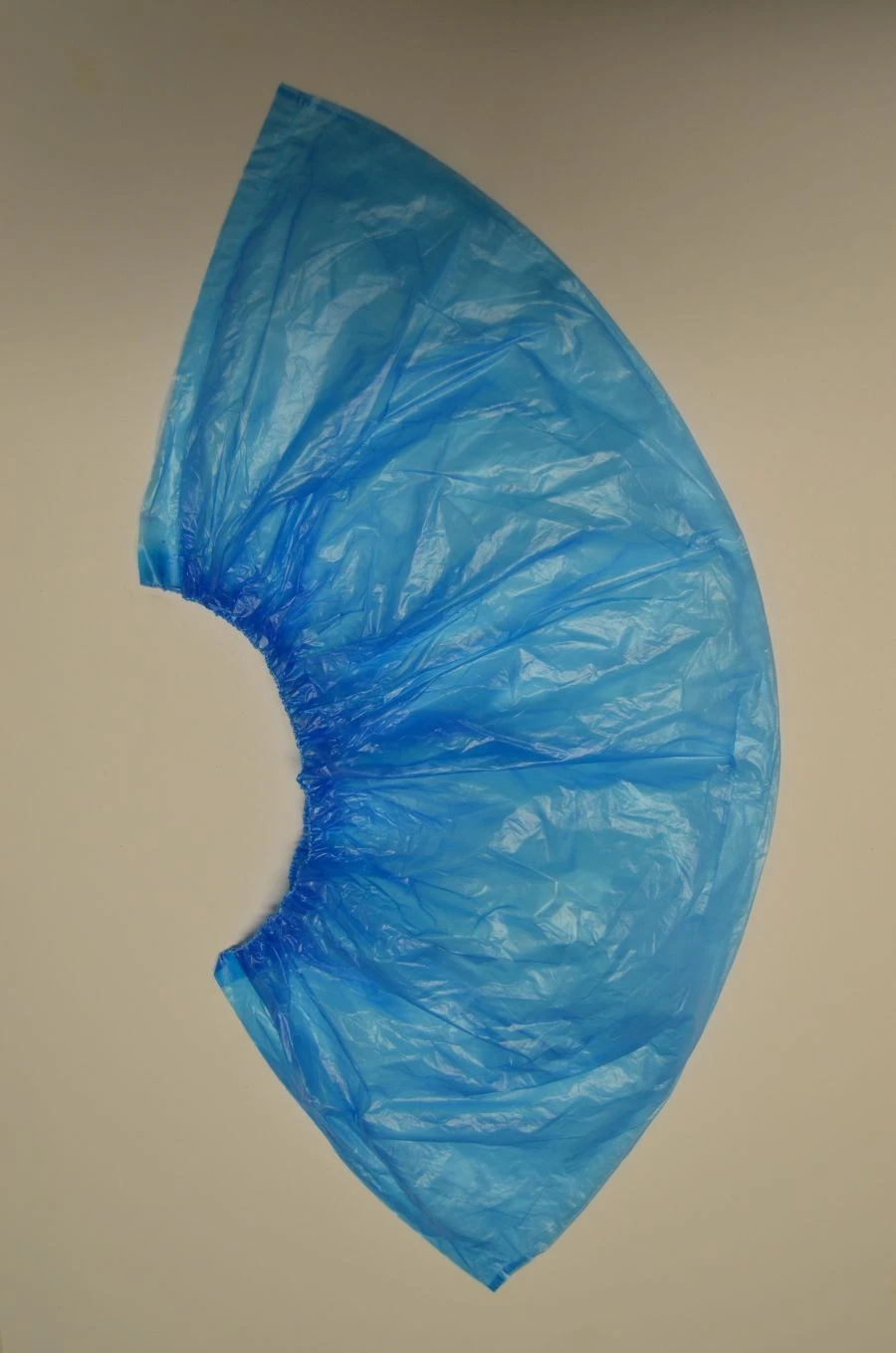 Disposable Waterproof Non-Sterile Medical PE Shoe Covers Standard