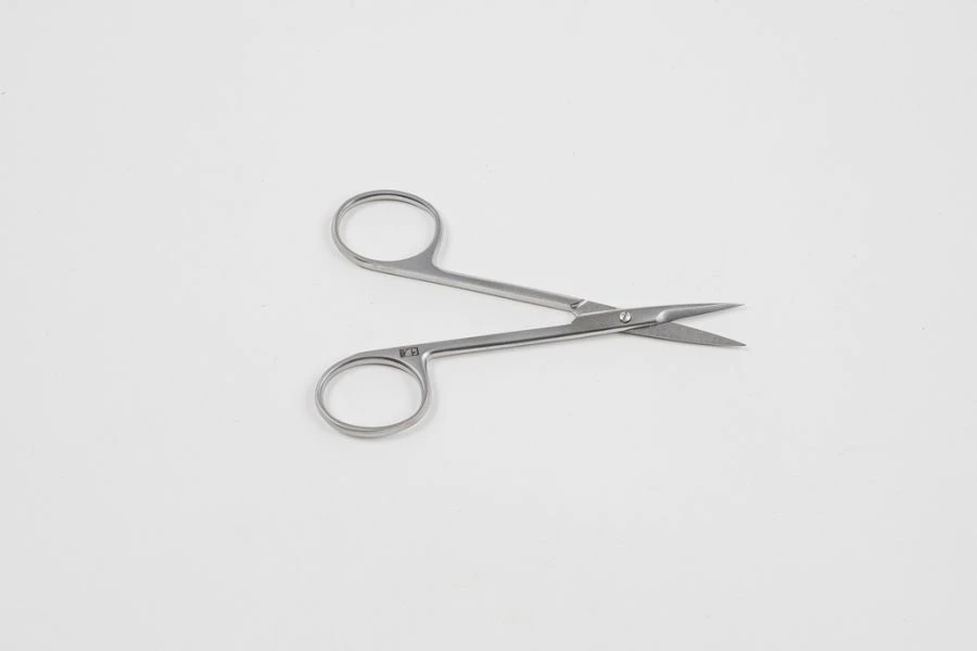 مقصات عينية مستقيمة حادة، 113 مم، موديل VZ-N-41-1