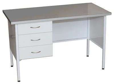 Laboratory Table with Welded Frame for Durable Use