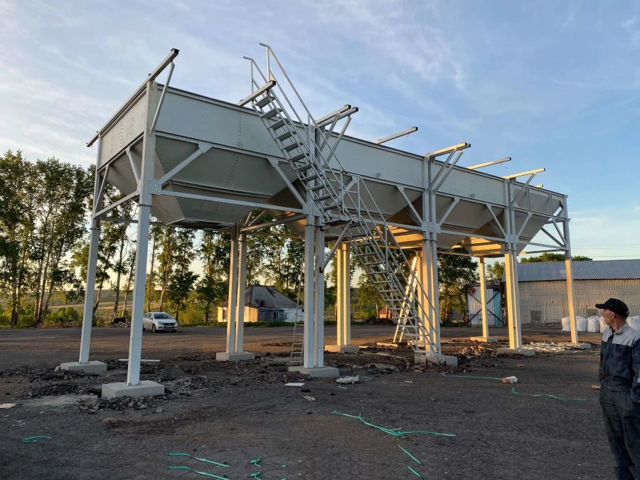 بونكر سيكلون 4.7 × 4.7 م لنظام 75 م³