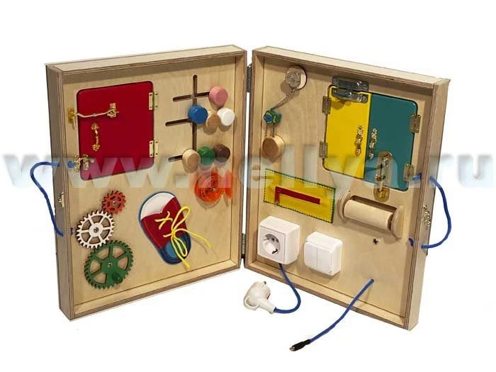 Customizable Busy Board "Nellya" - Suitcase Design