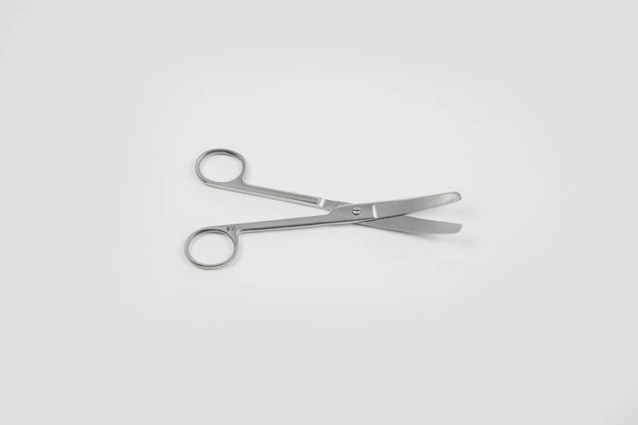 Vertical Curved Tapered Scissors, 140 mm Model VZ-N-3