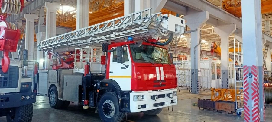 Telescopic Fire Elevator with Ladder TPL-32K-1M