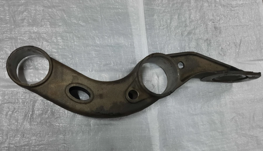 Cast Suspension Arm for Russian Axles, Model 90431-2912030-10