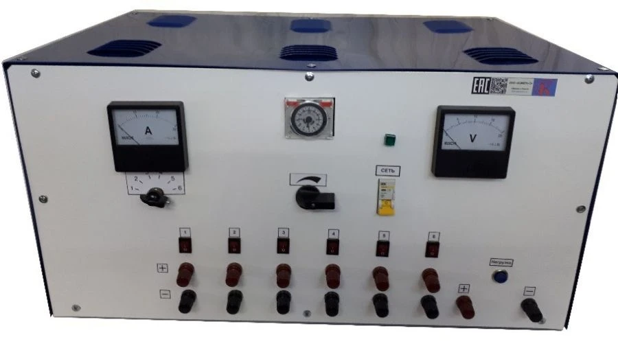 شاحن بطاريات عالمي زو-2-6