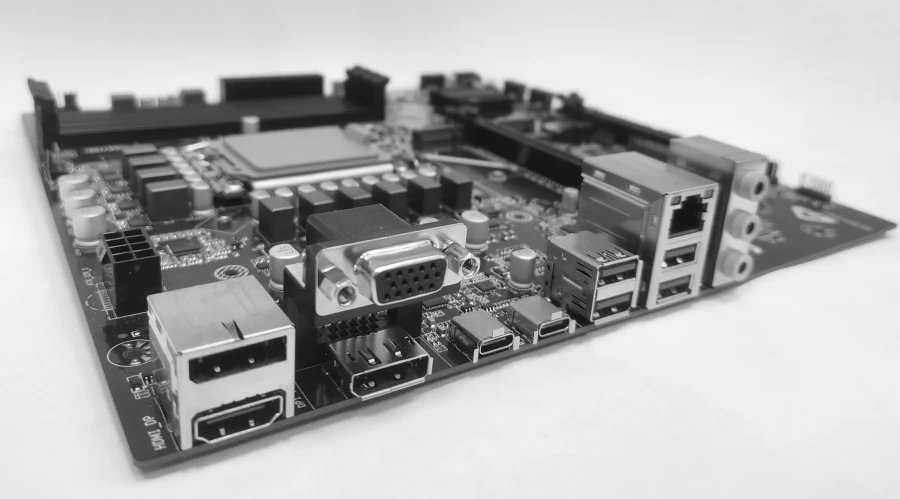 Beshtau Q670D5/RU001 Motherboard for PC Connectivity