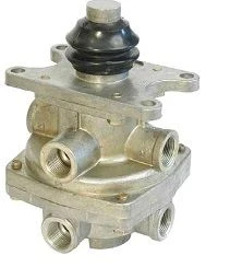 Two-Section Brake Valve for Dual-Circuit Systems 100-3514208