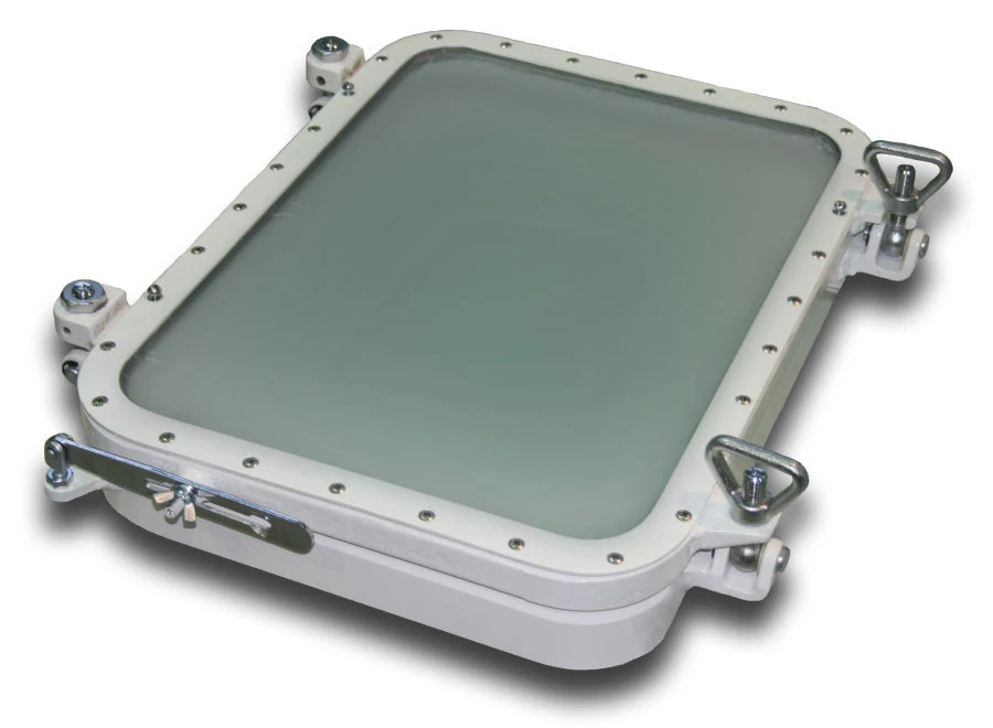 نوافذ بحرية مستطيلة للسفن - نماذج ثقيلة وخفيفة