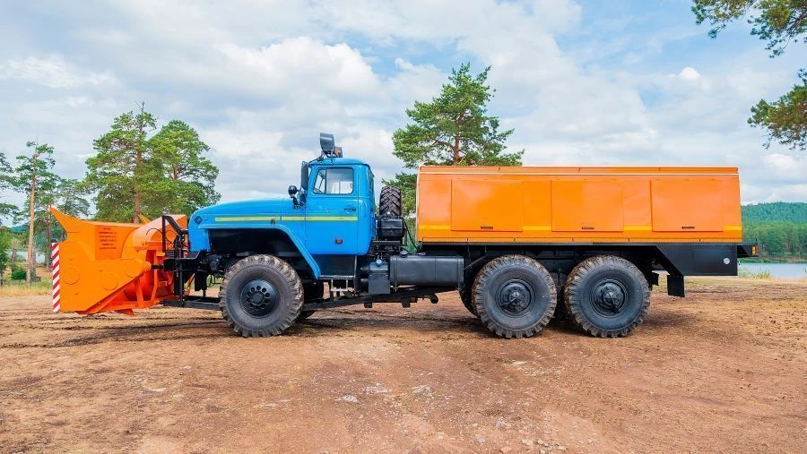 Snow Blower Screw Rotor Model SSR 6843S1 on Ural Chassis 4320-1151-61, 4320-1151-63, 4320-1151-73, 4320-1151-75