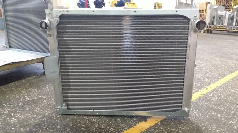 رادياتير تبريد سائل للمحرك 4320Б5А-1301010