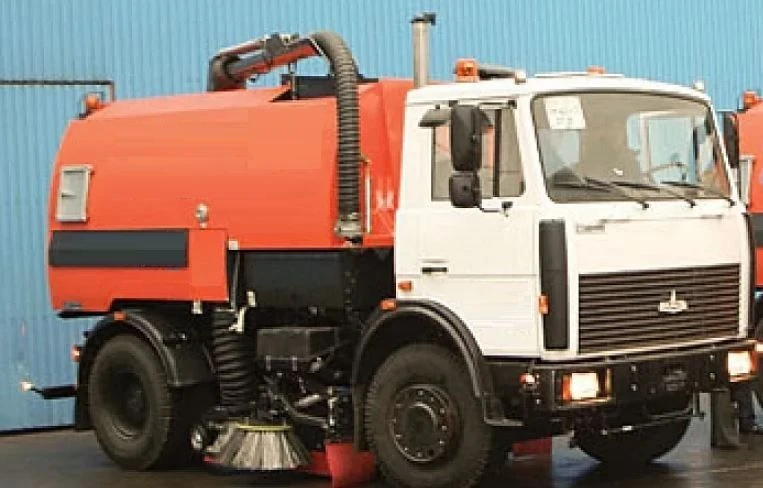 آلة الكنس Vacuum MVP Z21.01 على أساس هيكل MAZ-5340S5