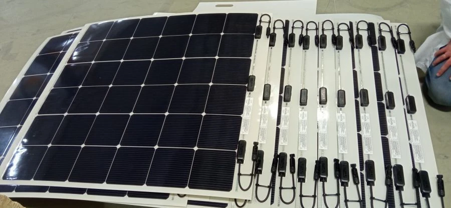 Semi-Flexible Photovoltaic Module HVL Flex