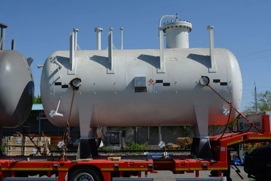 حاوية زيت صفراء D1701-E.00.00.000