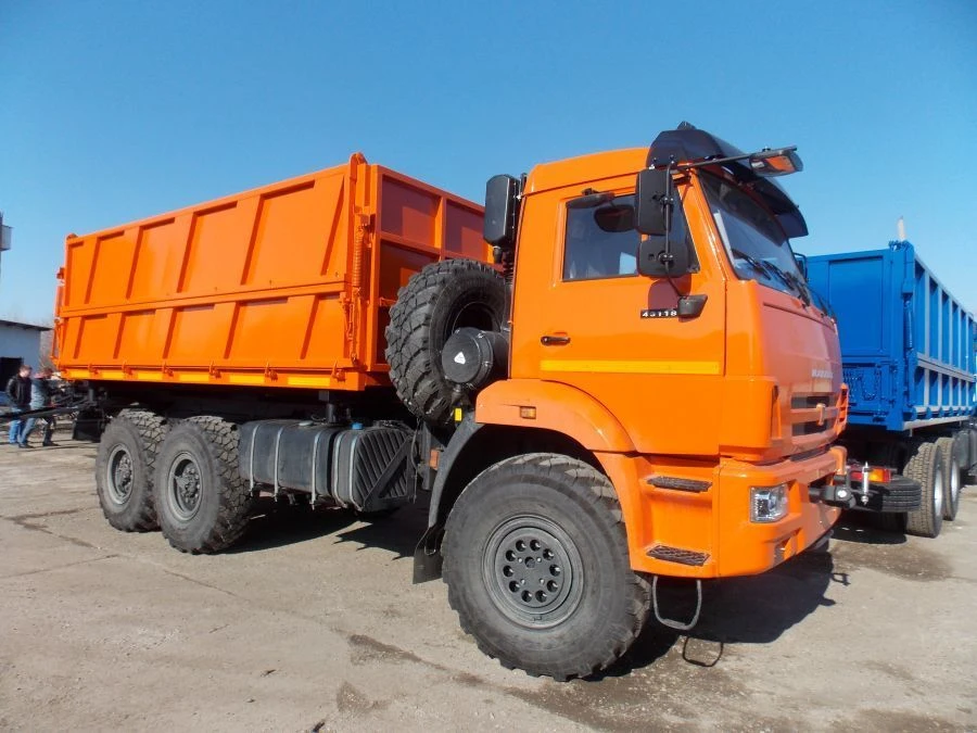 533950 Dump Truck on KAMAZ 43118-RR Chassis