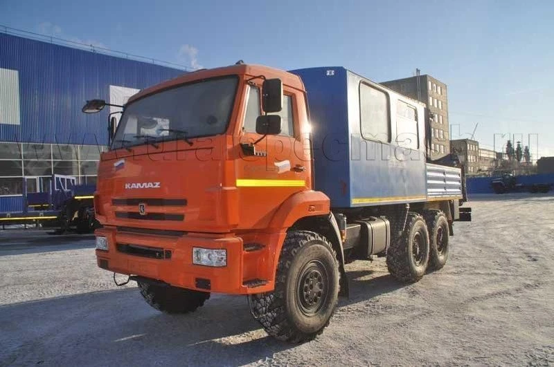 ورشة متنقلة مع رافعة، علامة UZST، نموذج 483F-25 على هيكل كاماتز 5350-D5