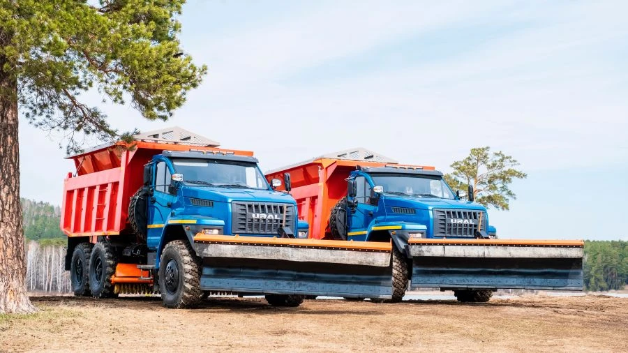 آلة الطرق المركبة العامة VMKD 6843M1 على هيكل أورال 5557