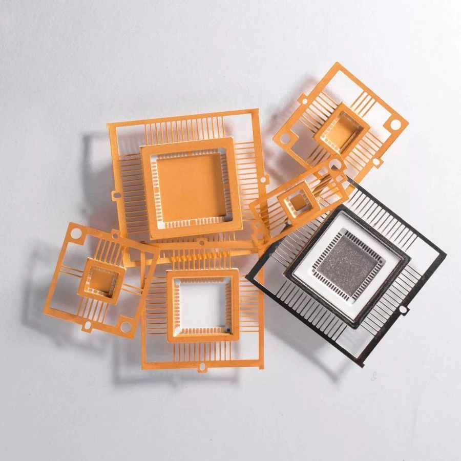 Ceramic metal casing type 4 405.24-2.03