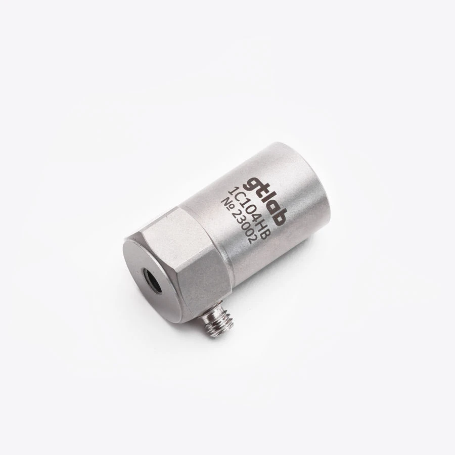 Accelerometer 1C104HB