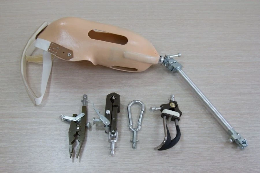 طرف صناعي للذراع الوظيفي