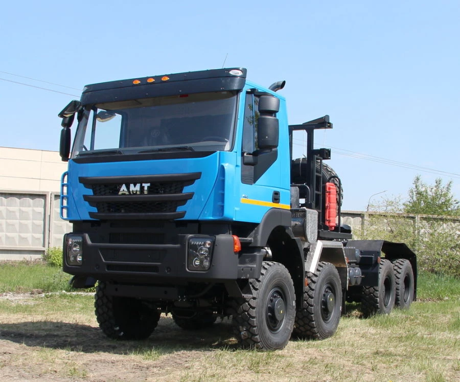 جرار مقطورة خاص مع رافعة AMT N.V. 732911