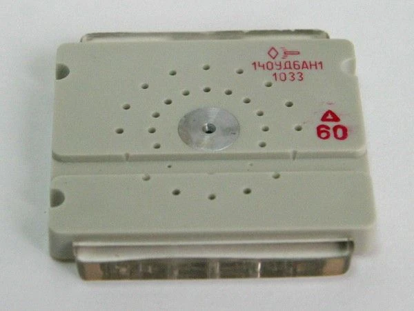 Microcircuit 140UD7H1