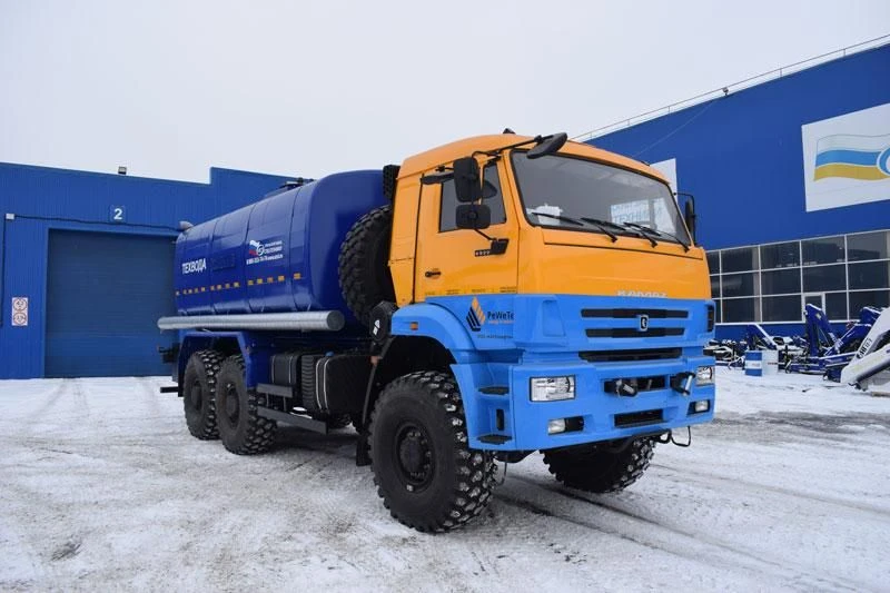 Technical Water and Salt Solution Tanker UZST05 6621-63 on KAMAZ 6522-RT