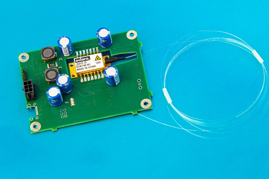 BG-Optics 1B124.013 - Single-Channel Fiber Optic Pump Module