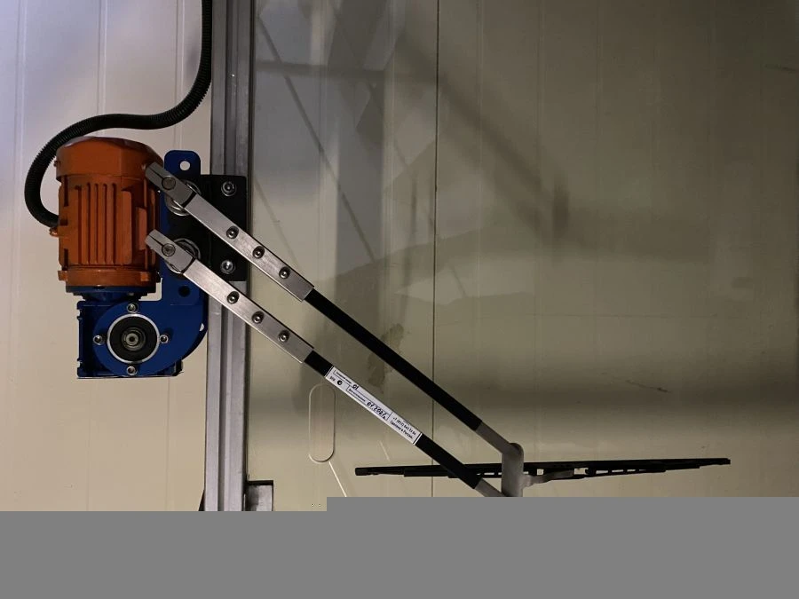 جهاز تنظيف الزجاج بنمط الفرشاة بانطوغرافي