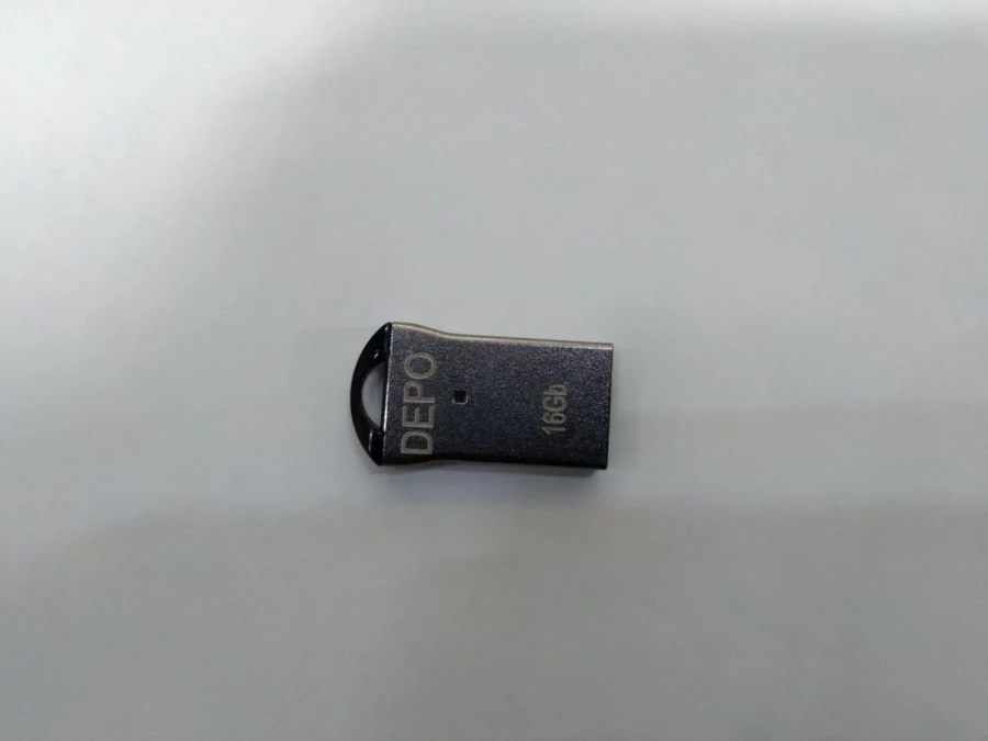 DEPO Flash USB Memory Device for Data Storage and Transfer