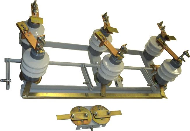 Disconnect Switch RЛНД-1-10 II/400 UHL1