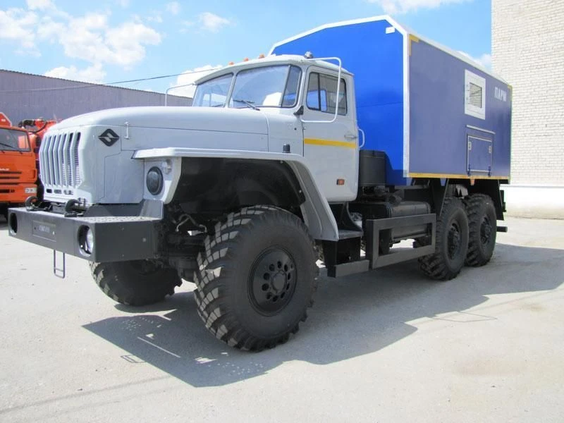 Mobile Workshop and Laboratory UZST01, Modification 5860-47