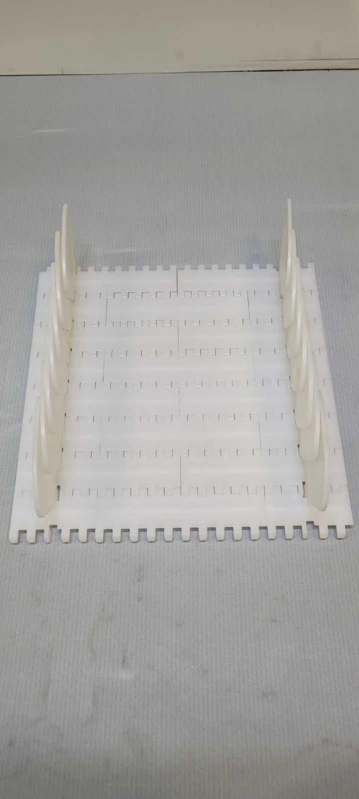 Modular Conveyor Belt ML5088 PE with Side Stopper and Clips