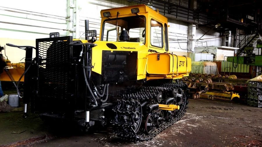 Industrial Crawler Tractor DT-75GM4S2