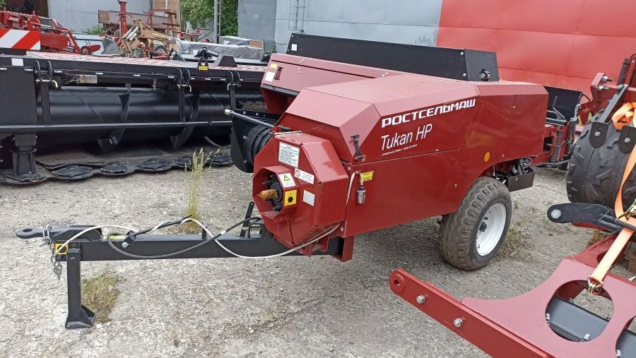 ماكينة ضغط التبن توكان HP PPT-042 بعرض 1900 مم