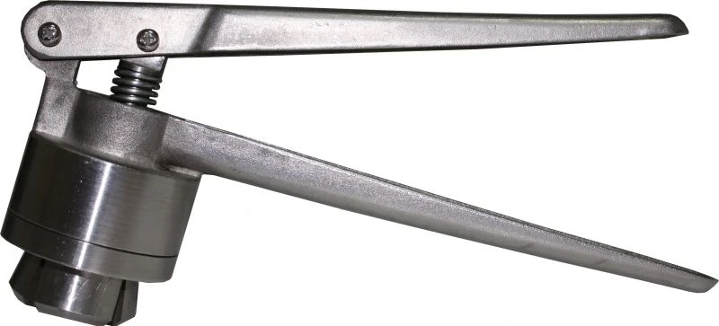 Capper Equipment Model MZ-400 for Sealing Bottles