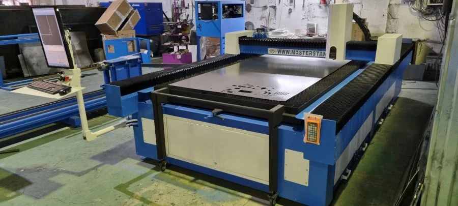 High-Speed CNC Laser Cutting Machine LR1530