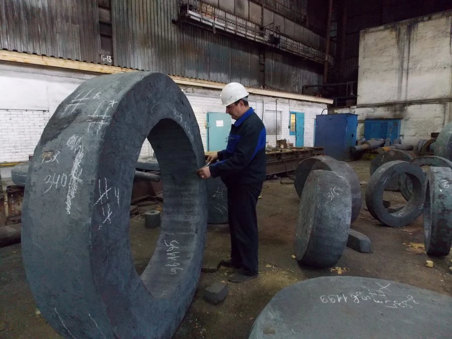 Forged Discs with Hole for Industrial Applications