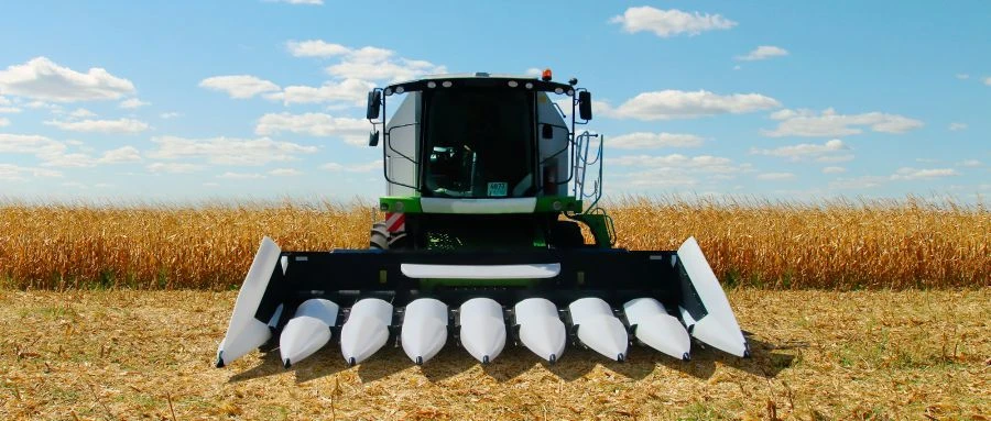 رأس حصاد الذرة OROS 3 RUS 12R