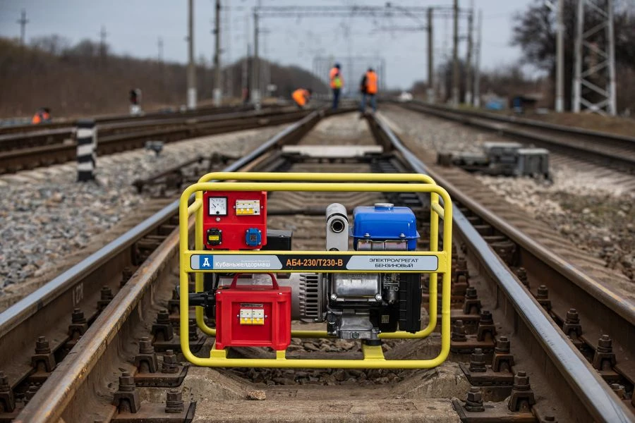 مولد البنزين AB-4 للأدوات الكهربائية