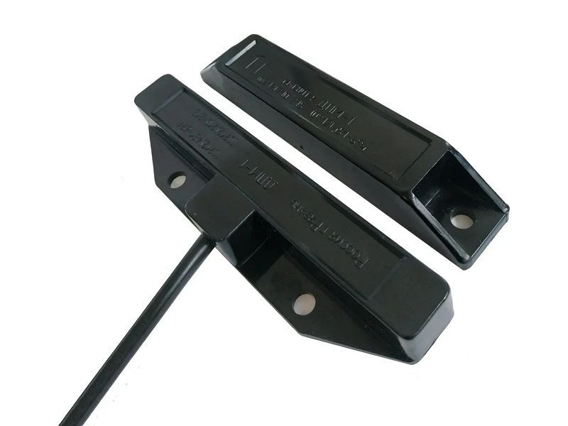 Magnetic Position Sensor DPM-1 for Security Applications