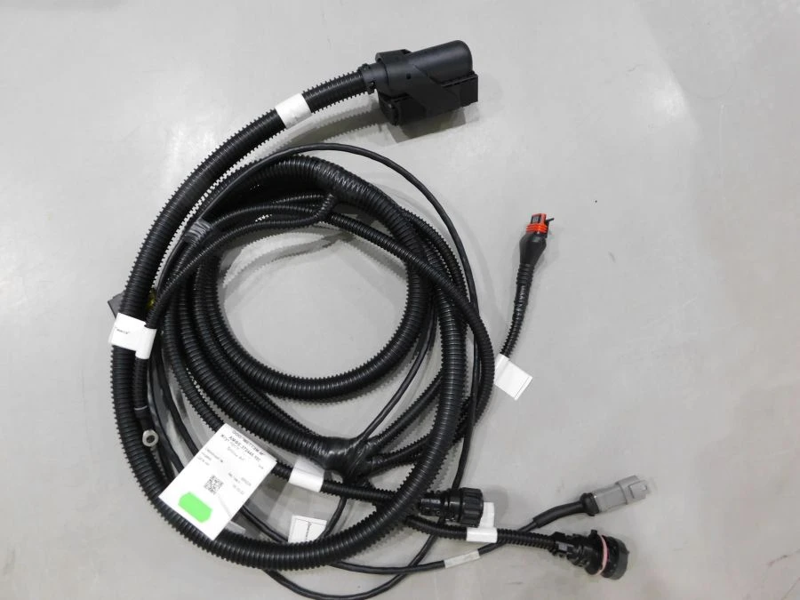 حزمة أسلاك الطاقة لوحدة التحكم في النقل AMFE.372445.580