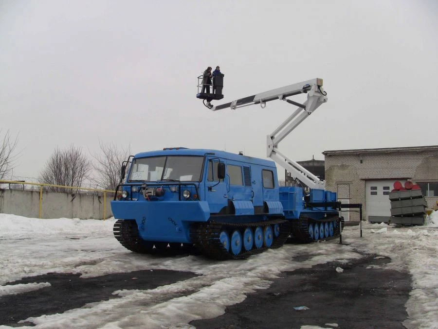 مركبة ثلجية ومستنقعية عائمة TTM 4902GP