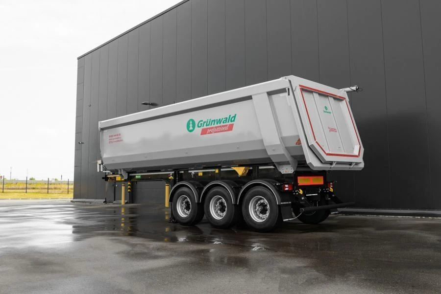 نصف مقطورة قلابة لنقل البضائع السائبة نموذج 9453-0000010-50