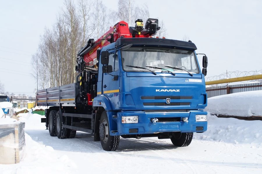 Special purpose vehicle with KMA type hydraulic loading crane on the basis of KAMAZ 43118 and its modifications 41K12N-UD